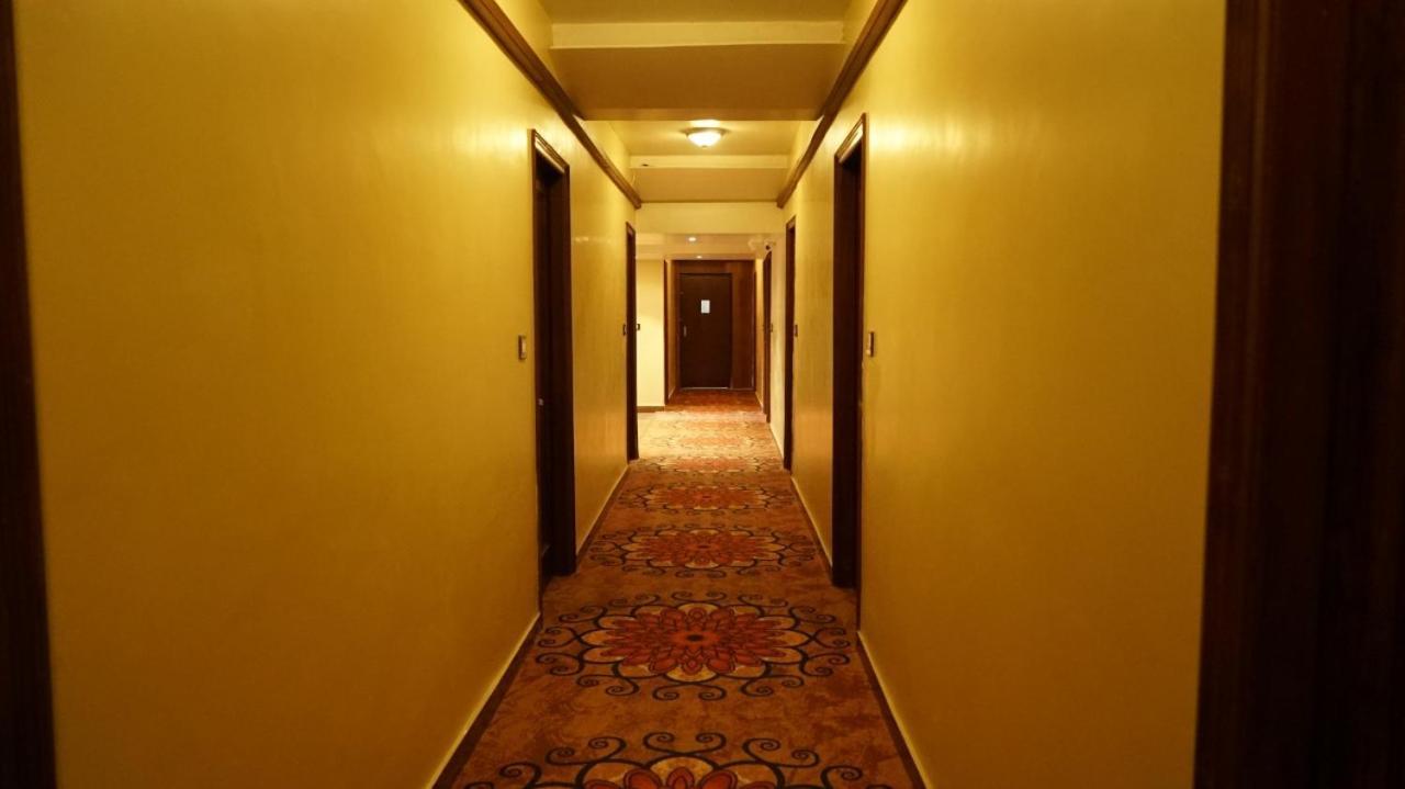 Hotel Sukh Mehal Dzsálandhár Kültér fotó